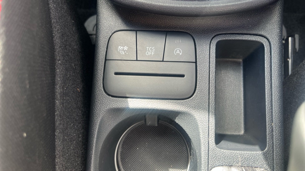 Ford Puma 1.0 EcoBoost Hybrid mHEV ST-Line 5dr Petrol Hatchback - Image 32