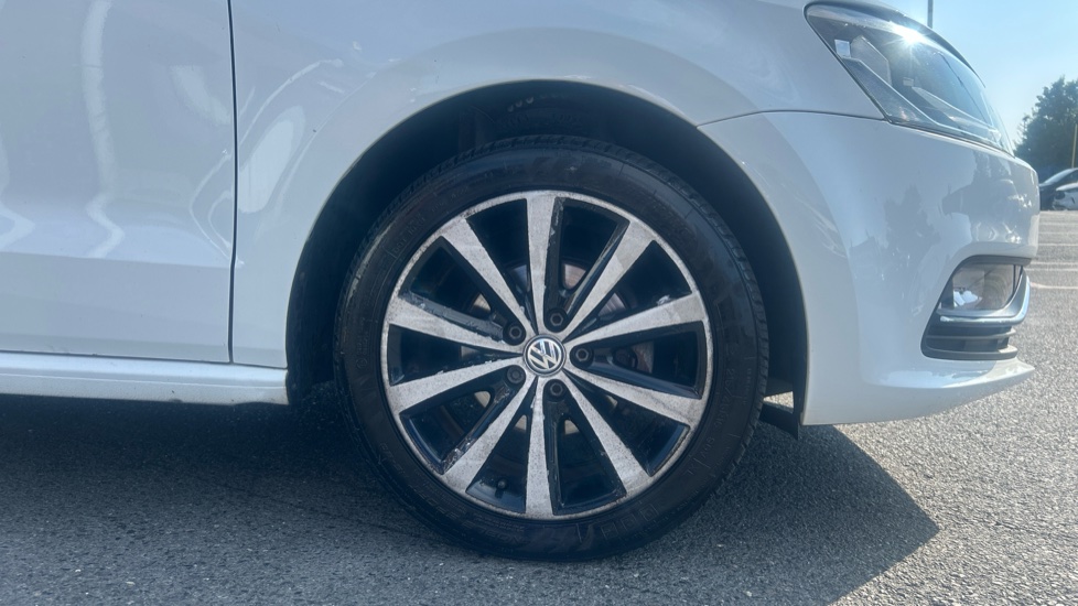 Volkswagen Polo 1.2 TSI SE 5dr Petrol Hatchback - Image 7