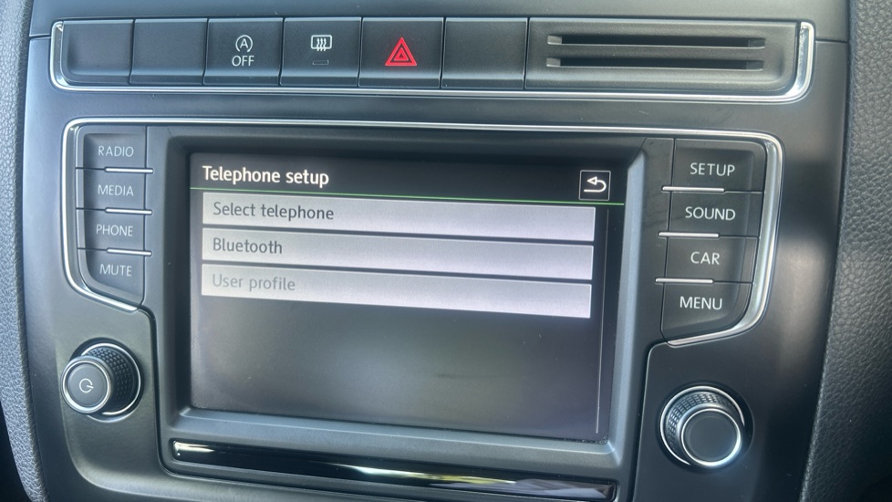 Volkswagen Polo 1.2 TSI SE 5dr Petrol Hatchback - Image 31