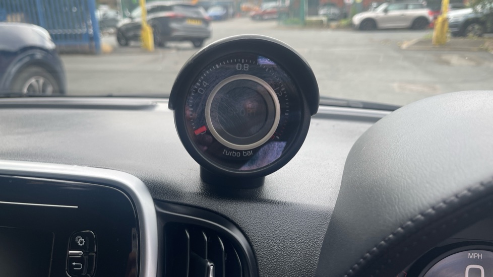Abarth 595 1.4 T-Jet 145 3dr Petrol Hatchback - Image 32