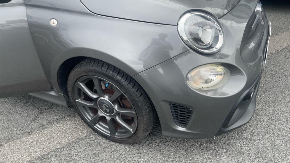 Abarth 595 1.4 T-Jet 145 3dr Petrol Hatchback - Image 43