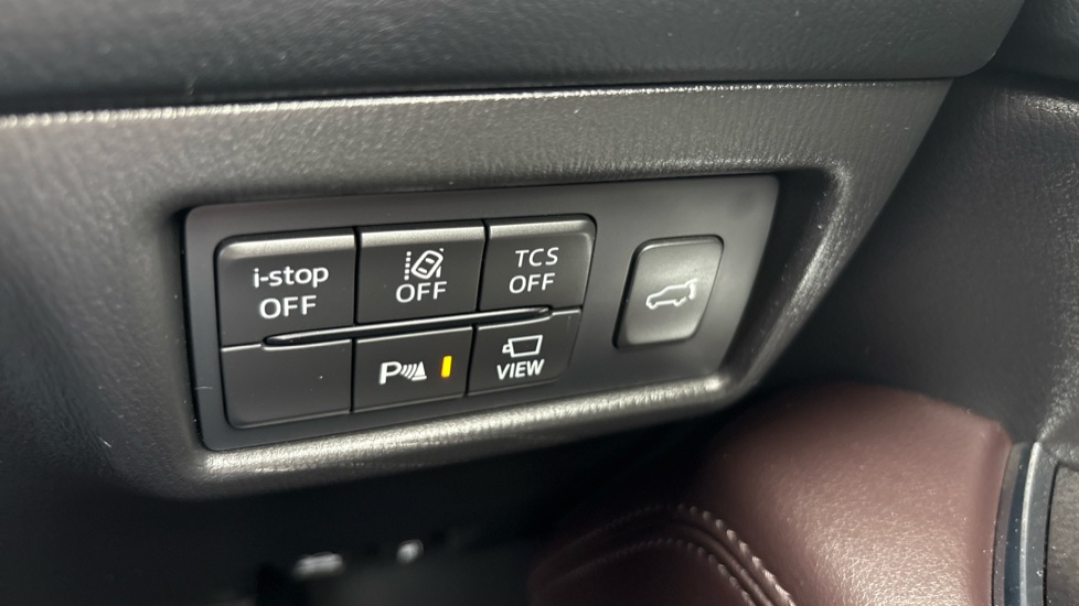 Mazda CX-5 2.0 e-Skyactiv G MHEV Takumi 5dr Auto Petrol Estate - Image 31