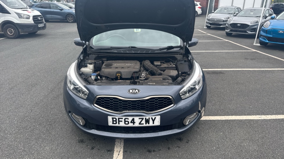 Kia Ceed 1.6 CRDi 2 EcoDynamics 5dr Diesel Hatchback - Image 16
