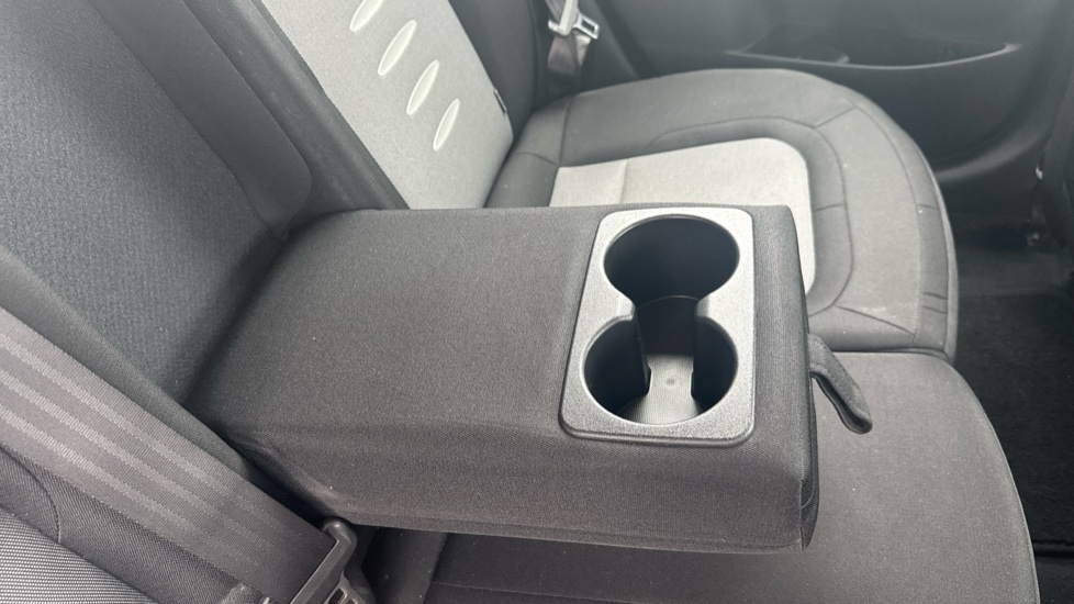 Kia Ceed 1.6 CRDi 2 EcoDynamics 5dr Diesel Hatchback - Image 30