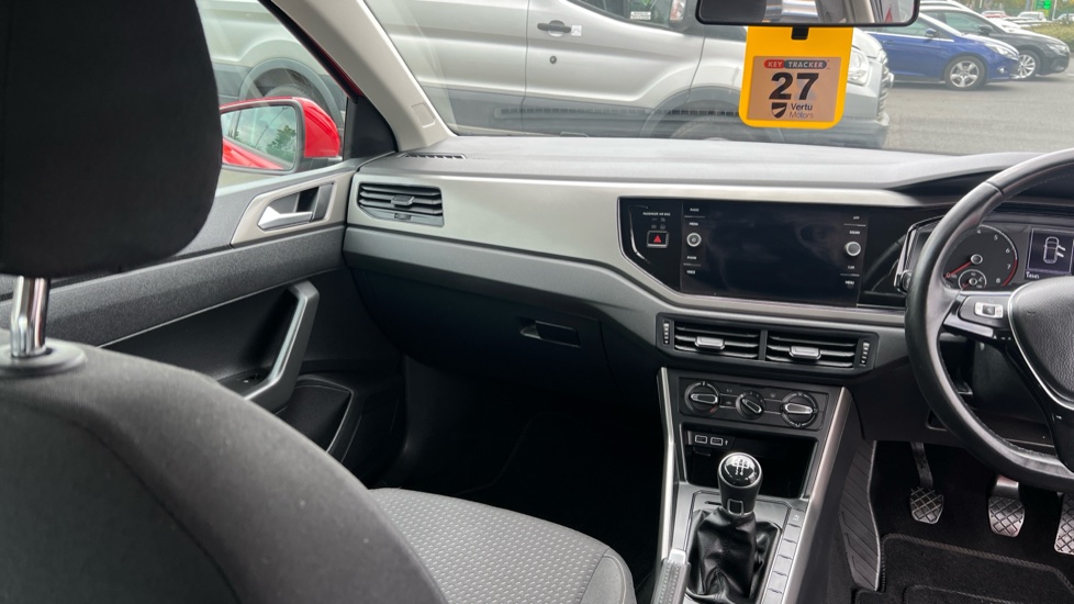 Volkswagen Polo 1.0 TSI 95 SE 5dr Petrol Hatchback - Image 14