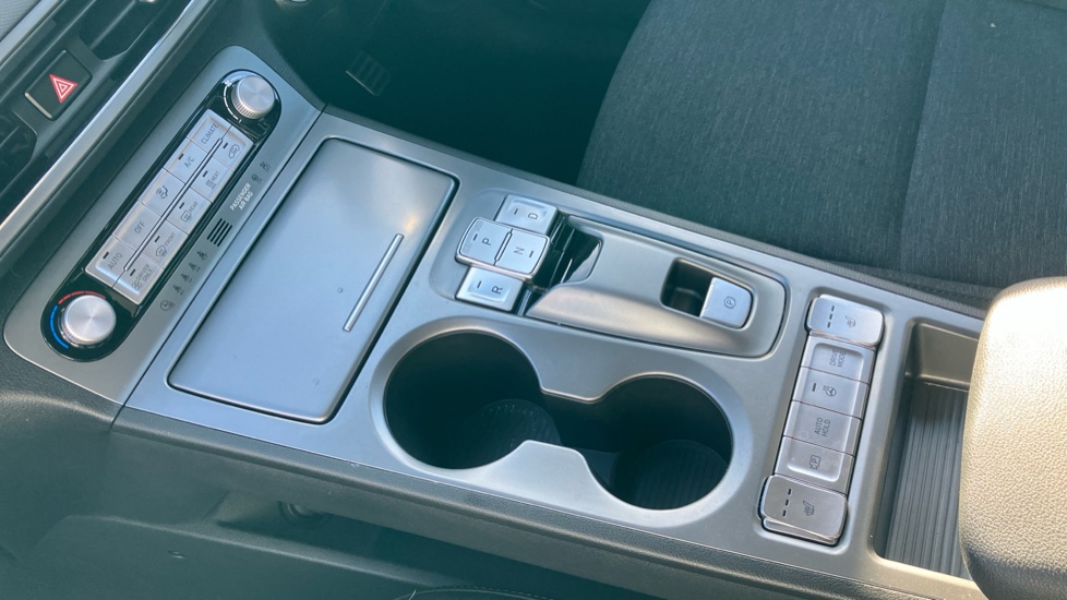 Hyundai KONA 150kW Premium 64kWh 5dr Auto Electric Hatchback - Image 13