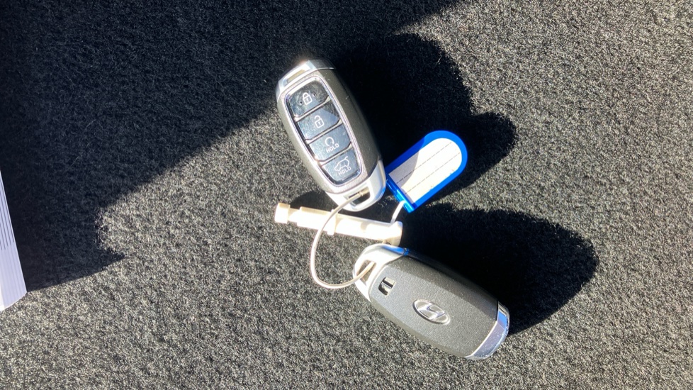 Hyundai KONA 150kW Premium 64kWh 5dr Auto Electric Hatchback - Image 20