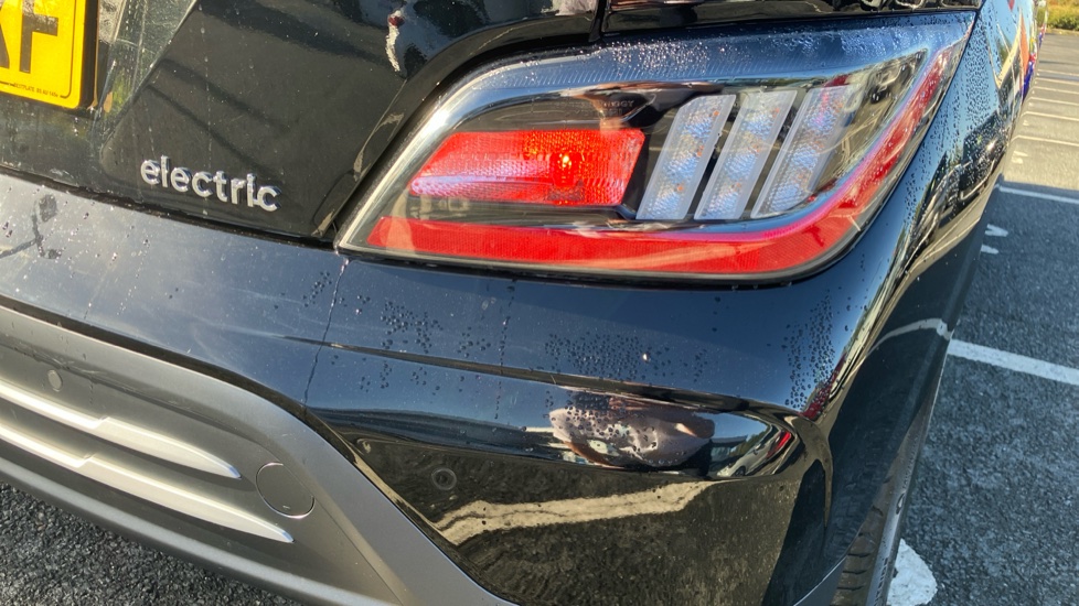 Hyundai KONA 150kW Premium 64kWh 5dr Auto Electric Hatchback - Image 22
