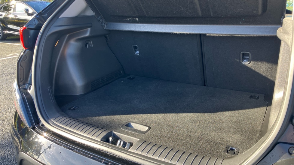Hyundai KONA 150kW Premium 64kWh 5dr Auto Electric Hatchback - Image 26