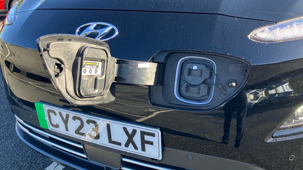 Hyundai KONA 150kW Premium 64kWh 5dr Auto Electric Hatchback - Image 35