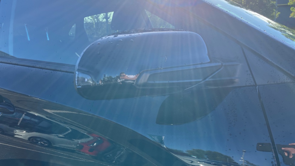 Hyundai KONA 150kW Premium 64kWh 5dr Auto Electric Hatchback - Image 36