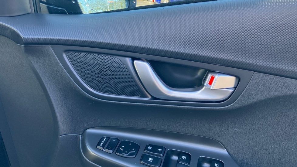 Hyundai KONA 150kW Premium 64kWh 5dr Auto Electric Hatchback - Image 45