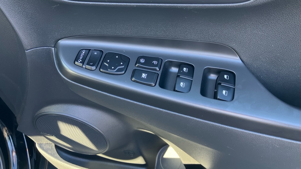 Hyundai KONA 150kW Premium 64kWh 5dr Auto Electric Hatchback - Image 46
