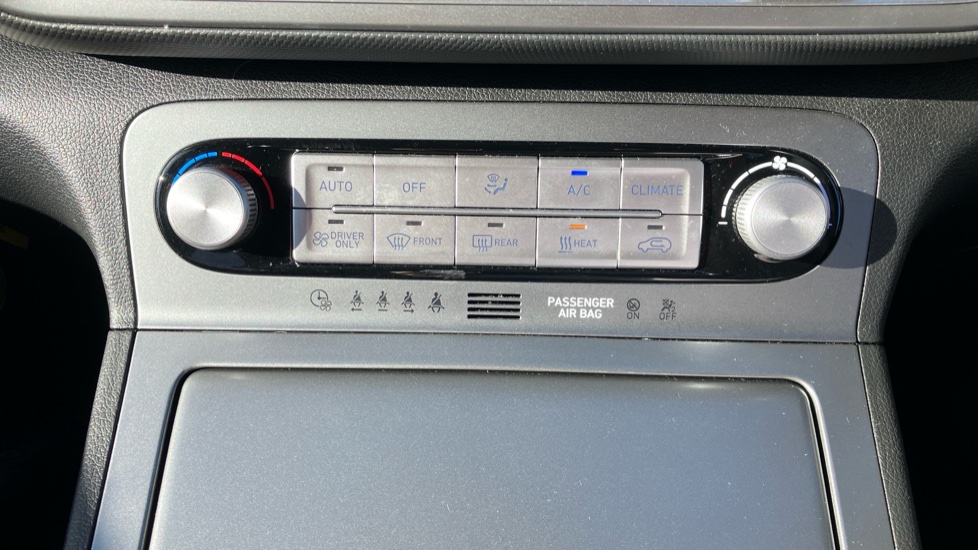 Hyundai KONA 150kW Premium 64kWh 5dr Auto Electric Hatchback - Image 60