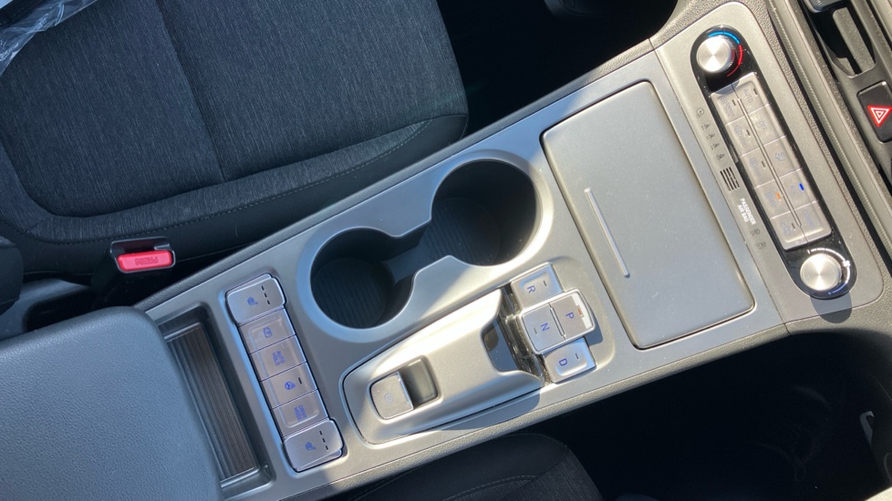 Hyundai KONA 150kW Premium 64kWh 5dr Auto Electric Hatchback - Image 64