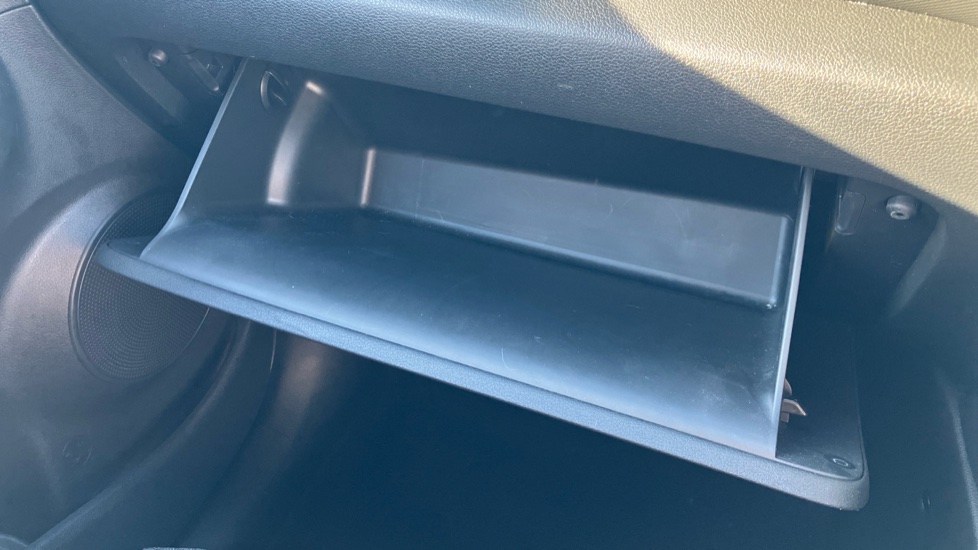 Hyundai KONA 150kW Premium 64kWh 5dr Auto Electric Hatchback - Image 67