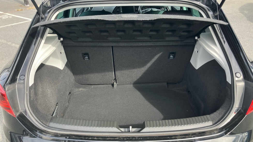 SEAT Leon 1.5 TSI EVO FR [EZ] 5dr Petrol Hatchback - Image 4