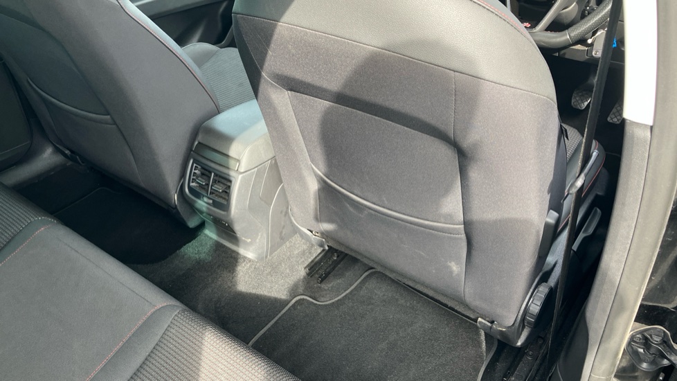 SEAT Leon 1.5 TSI EVO FR [EZ] 5dr Petrol Hatchback - Image 34
