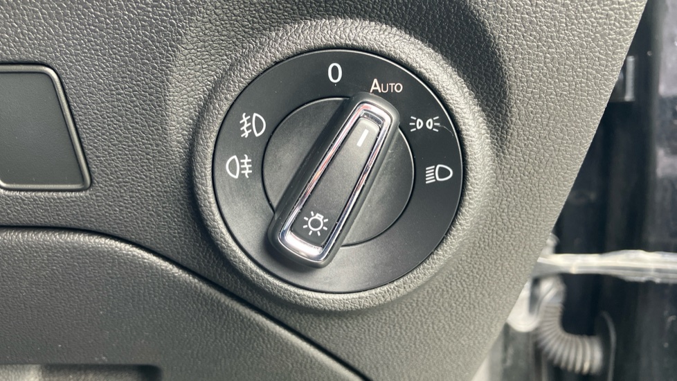 SEAT Leon 1.5 TSI EVO FR [EZ] 5dr Petrol Hatchback - Image 49