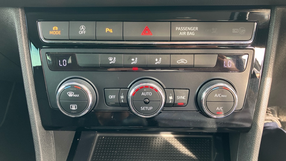SEAT Leon 1.5 TSI EVO FR [EZ] 5dr Petrol Hatchback - Image 63