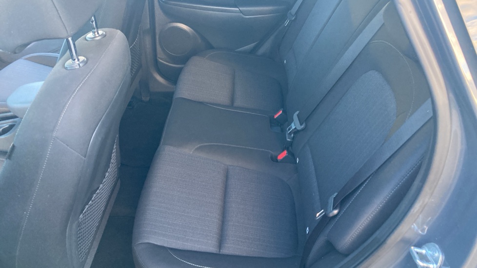 Hyundai KONA 1.6 GDi Hybrid Premium 5dr DCT Hybrid Hatchback - Image 18