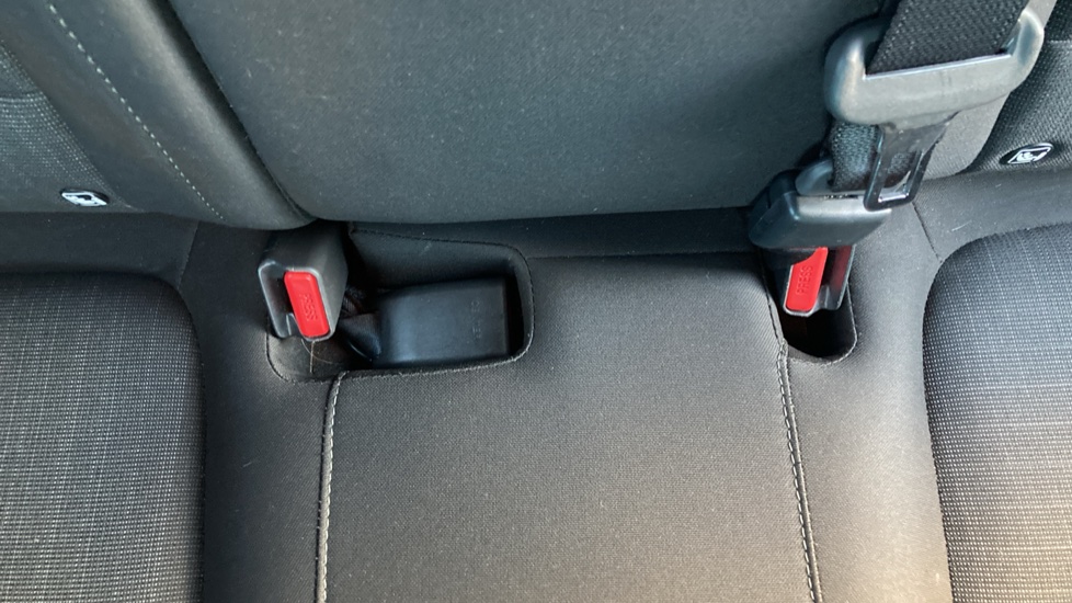 Hyundai KONA 1.6 GDi Hybrid Premium 5dr DCT Hybrid Hatchback - Image 19