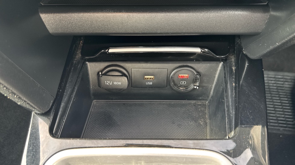 Kia Pro Ceed 1.5T GDi ISG GT-Line 5dr Petrol Estate - Image 36