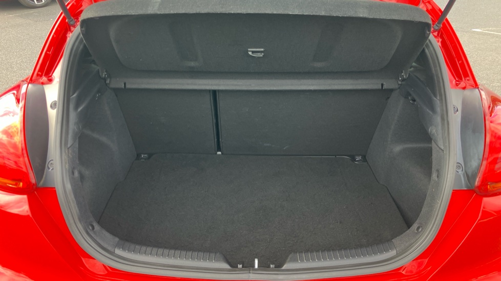 Kia Pro Ceed 1.6 CRDi ISG GT-Line 3dr DCT Diesel Hatchback - Image 4
