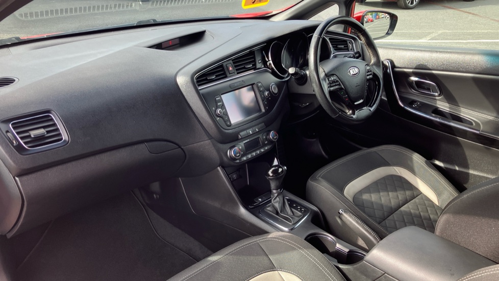 Kia Pro Ceed 1.6 CRDi ISG GT-Line 3dr DCT Diesel Hatchback - Image 20