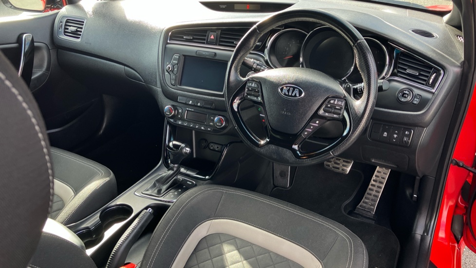 Kia Pro Ceed 1.6 CRDi ISG GT-Line 3dr DCT Diesel Hatchback - Image 22