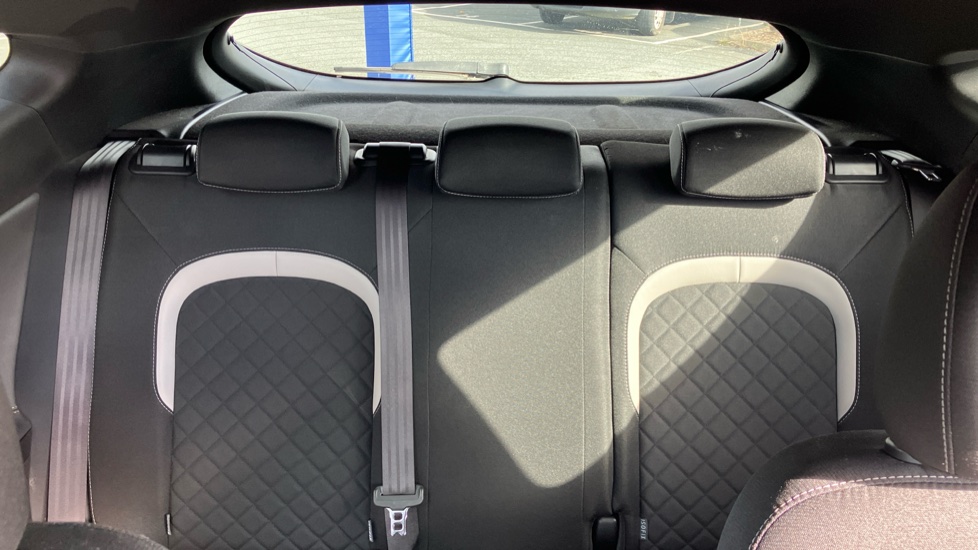 Kia Pro Ceed 1.6 CRDi ISG GT-Line 3dr DCT Diesel Hatchback - Image 26