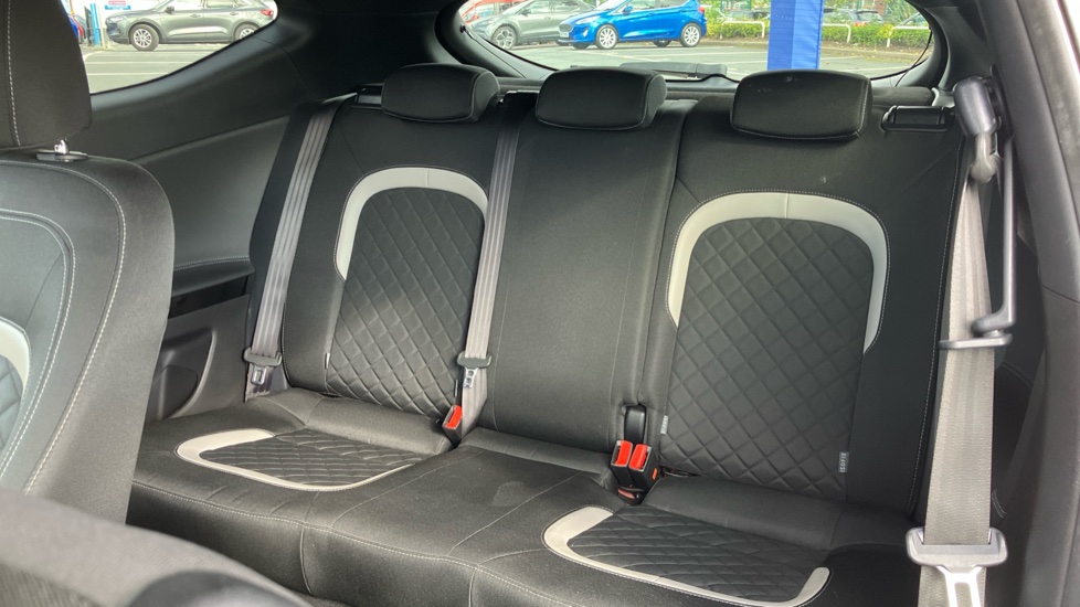 Kia Pro Ceed 1.6 CRDi ISG GT-Line 3dr DCT Diesel Hatchback - Image 27