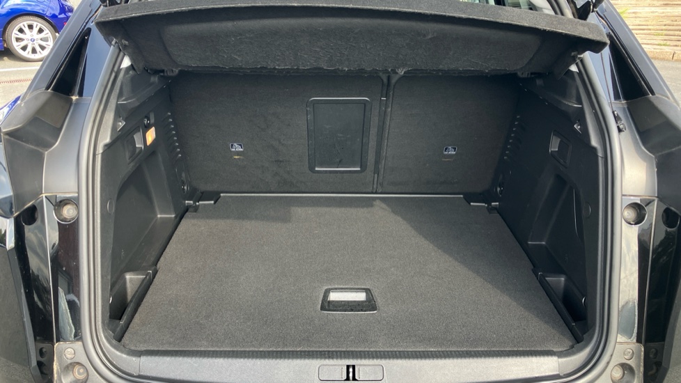 Peugeot 3008 1.6 PureTech 180 Allure 5dr EAT8 Petrol Estate - Image 4