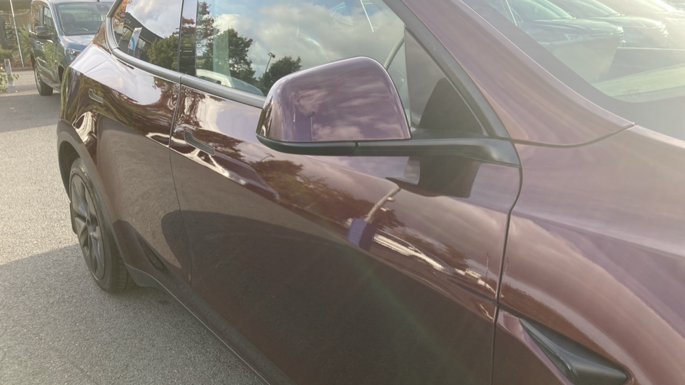 Tesla Model Y Long Range AWD 5dr Auto Electric Hatchback - Image 24