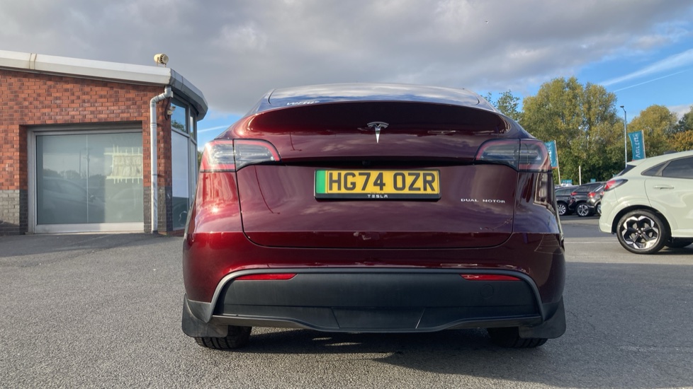 Tesla Model Y Long Range AWD 5dr Auto Electric Hatchback - Image 26