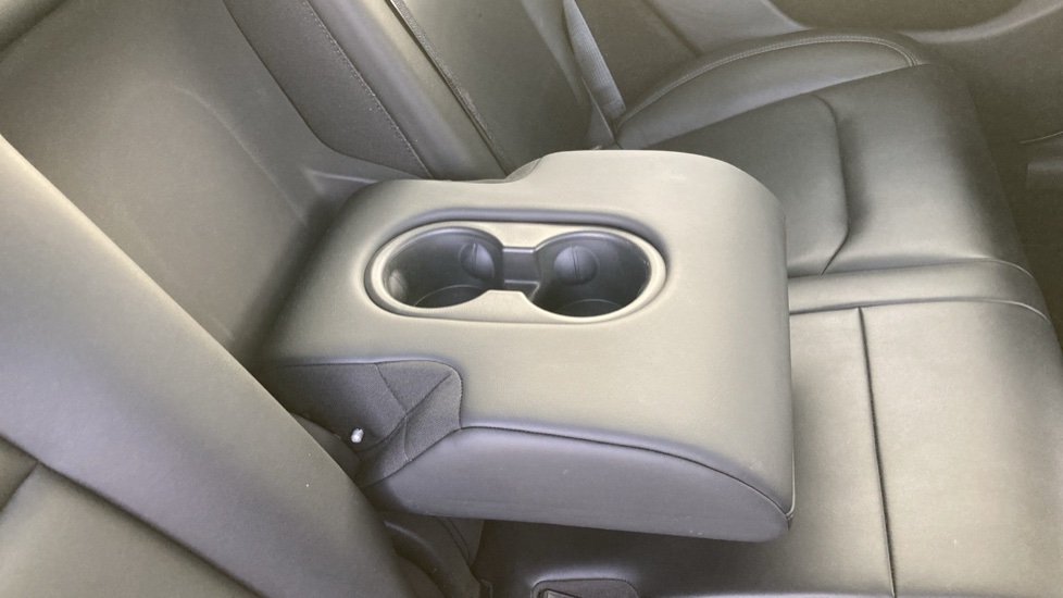 Tesla Model Y Long Range AWD 5dr Auto Electric Hatchback - Image 31