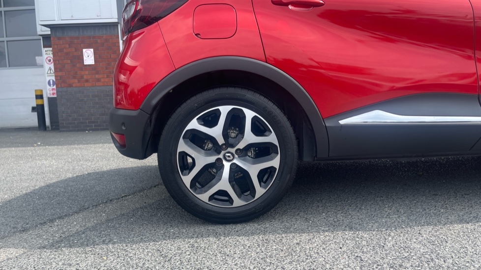 Renault Captur 1.5 dCi 90 GT Line 5dr Diesel Hatchback - Image 7