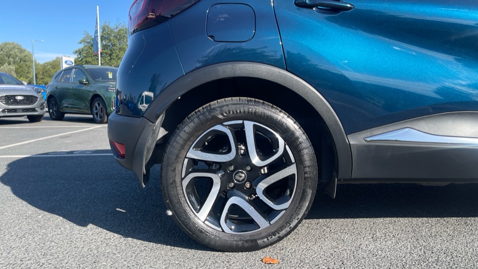 Renault Captur 1.5 dCi 90 Iconic 5dr Diesel Hatchback - Image 7