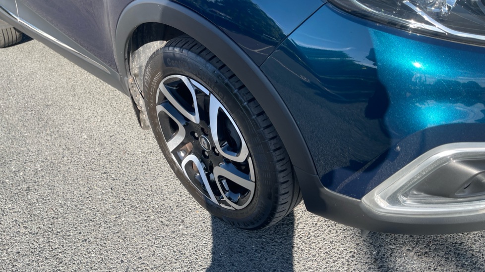 Renault Captur 1.5 dCi 90 Iconic 5dr Diesel Hatchback - Image 31