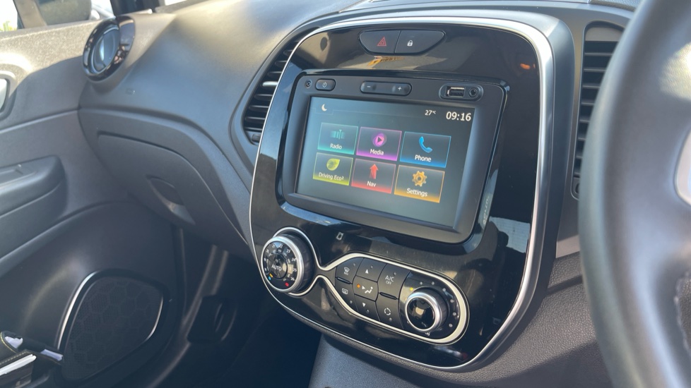 Renault Captur 1.5 dCi 90 Iconic 5dr Diesel Hatchback - Image 36