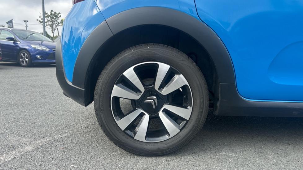 Citroen C3 1.2 PureTech 83 Feel 5dr Petrol Hatchback - Image 7