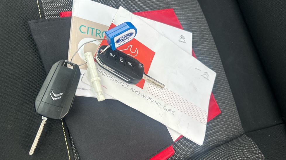 Citroen C3 1.2 PureTech 83 Feel 5dr Petrol Hatchback - Image 19
