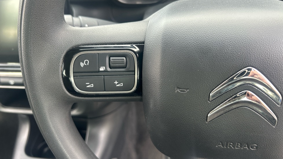 Citroen C3 1.2 PureTech 83 Feel 5dr Petrol Hatchback - Image 27