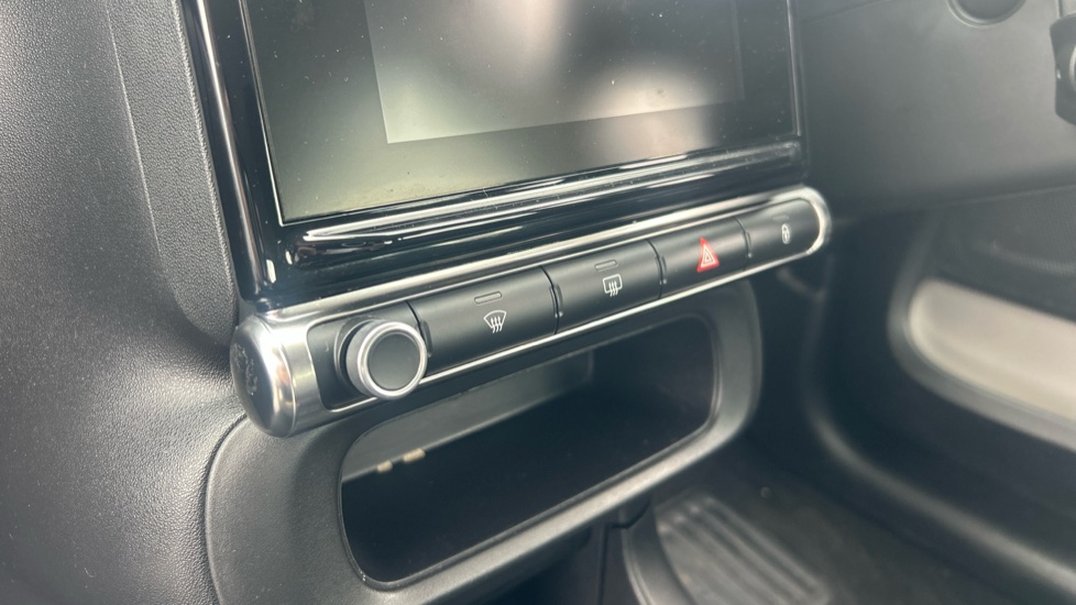 Citroen C3 1.2 PureTech 83 Feel 5dr Petrol Hatchback - Image 44
