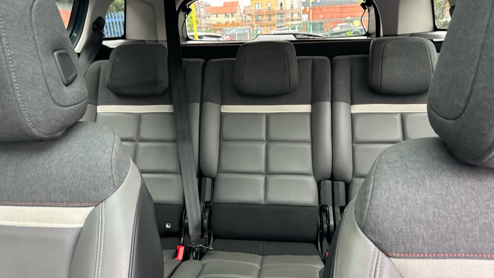 Citroen C5 Aircross 1.2 PureTech 130 Flair Plus 5dr EAT8 Petrol Hatchback - Image 17