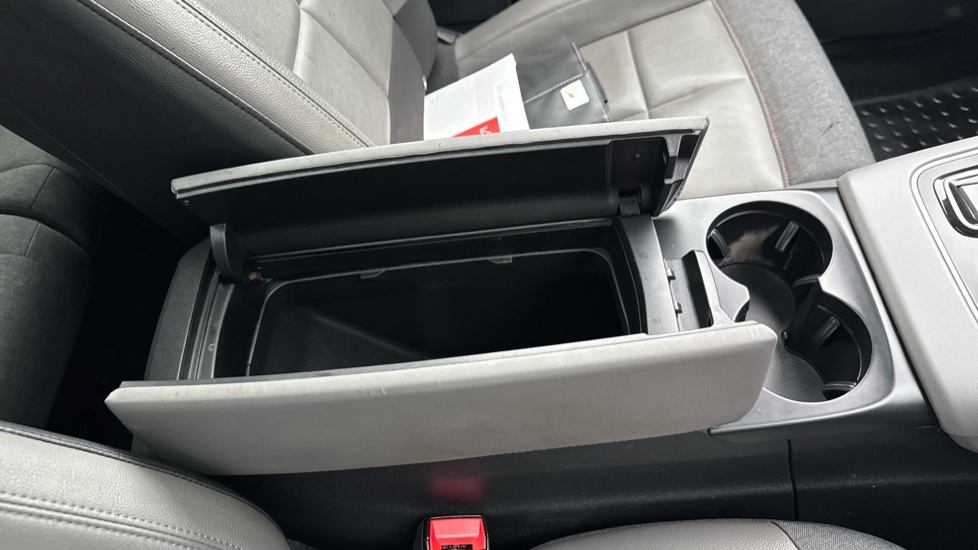 Citroen C5 Aircross 1.2 PureTech 130 Flair Plus 5dr EAT8 Petrol Hatchback - Image 37