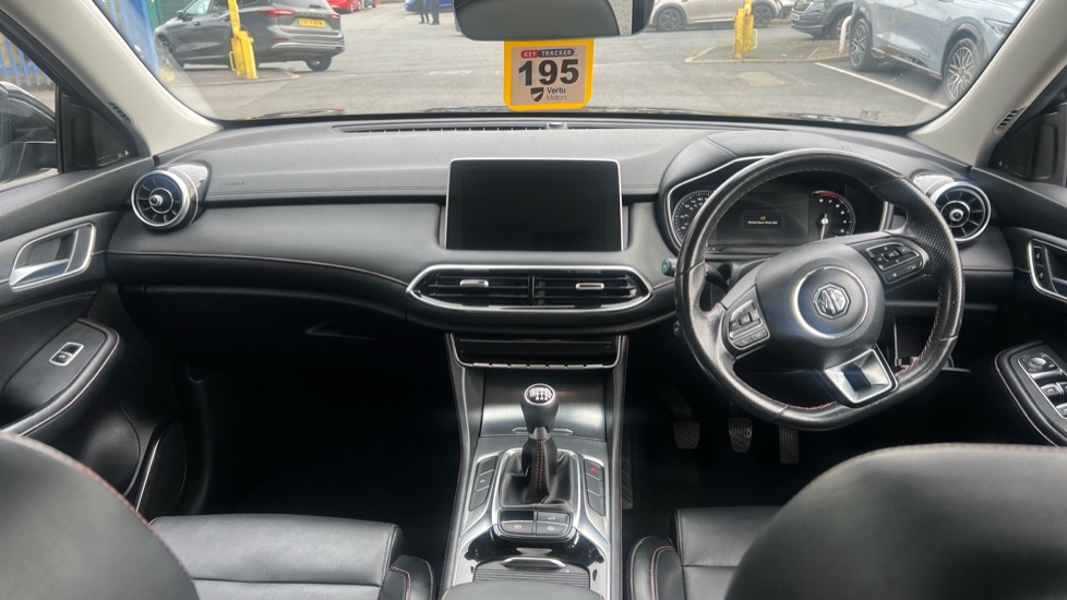 MG HS 1.5 T-GDI Excite 5dr Petrol Hatchback - Image 14