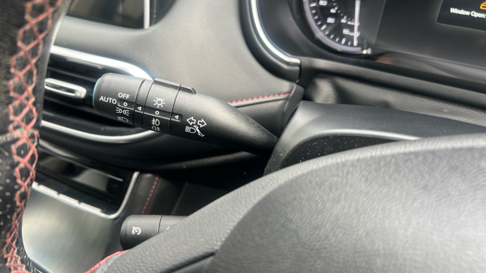 MG HS 1.5 T-GDI Excite 5dr Petrol Hatchback - Image 38
