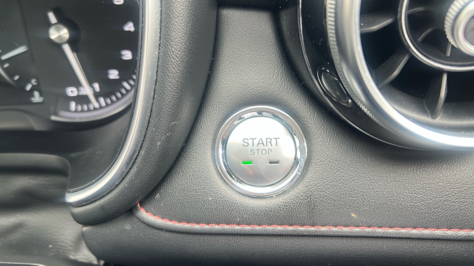 MG HS 1.5 T-GDI Excite 5dr Petrol Hatchback - Image 45