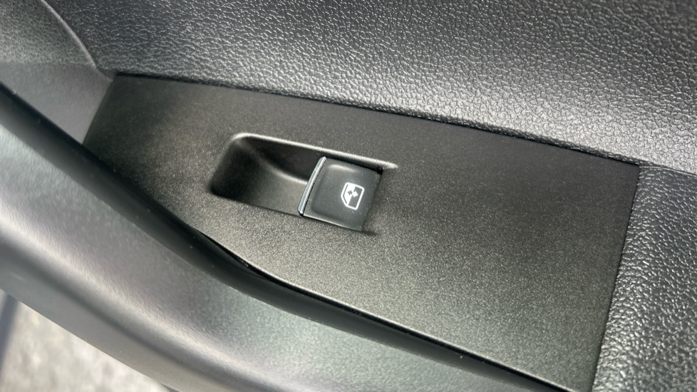 Volkswagen Polo 1.0 EVO SE 5dr Petrol Hatchback - Image 37